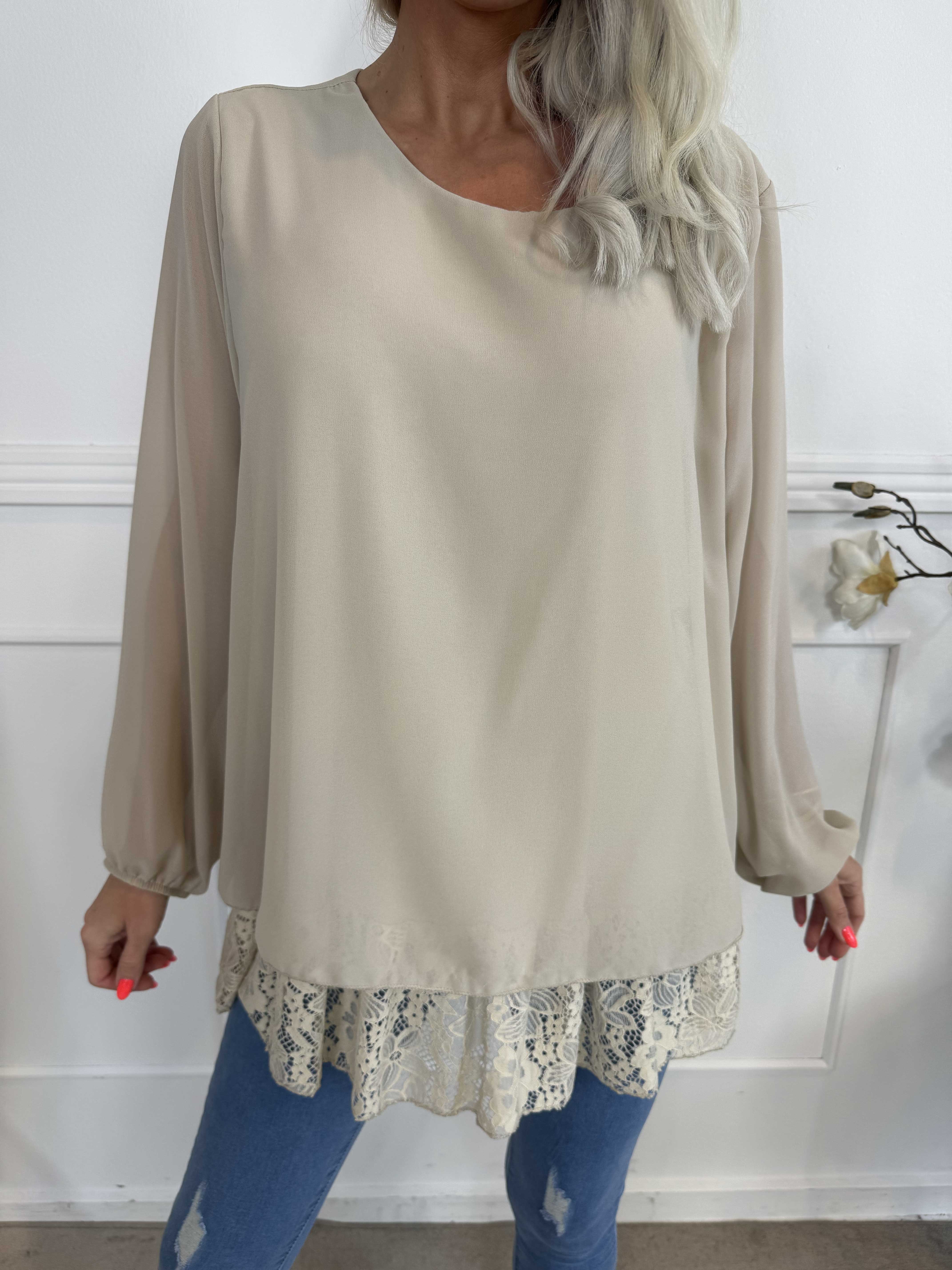 Luby Lace - Tunika i chiffong med spets i nederkant